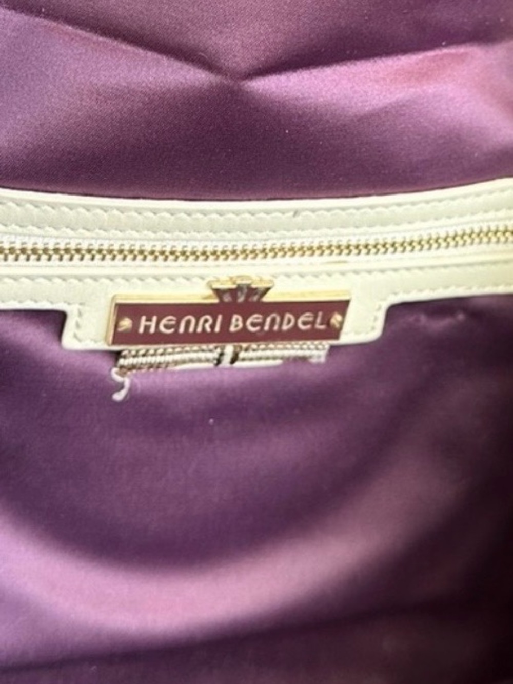 Rare Henri Bendel No. 7 Metallic Quilted Girl Dog Shoulder Bag - Picture 4 of 6